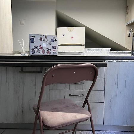 Budget Private Room In The Center Атина Екстериор снимка